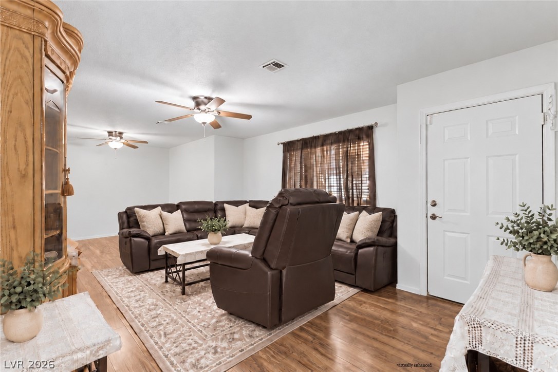 Photo 7 of 45, 5389 W Braewood Avenue