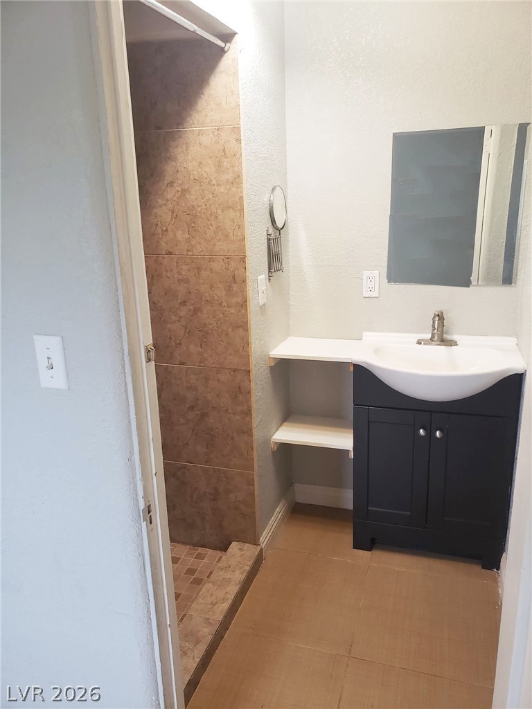 Photo 17 of 20, 313 N 8th Street