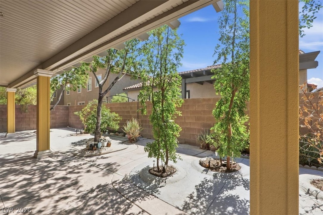 Photo 6 of 13, 5951 Candia Court
