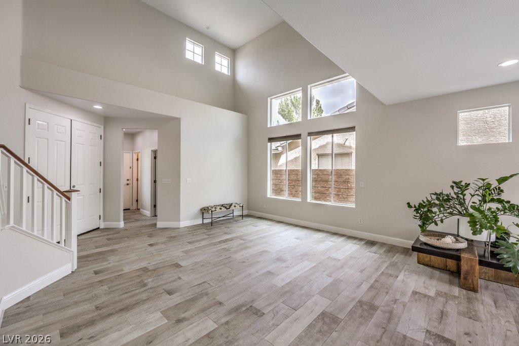 Photo 3 of 1340 Tempo Street
