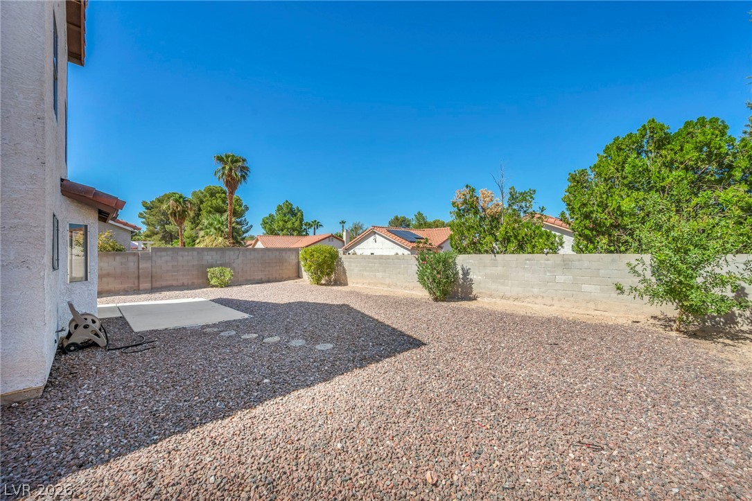 Photo 33 of 35, 550 Kelsford Drive