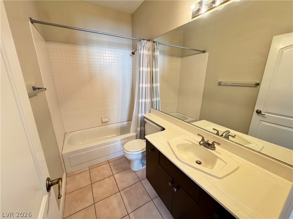 Photo 14 of 49, 7628 Valley Green Drive #202