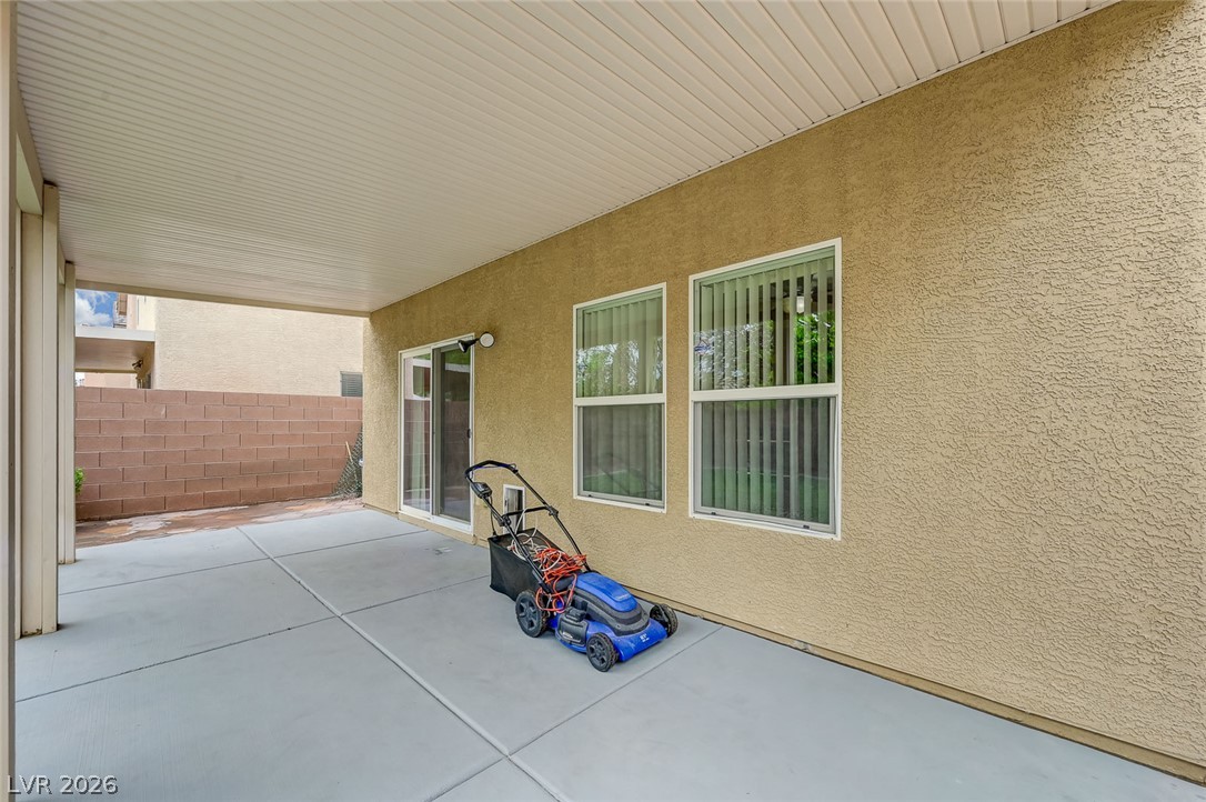 Photo 28 of 38, 5017 Diamond Ranch Avenue
