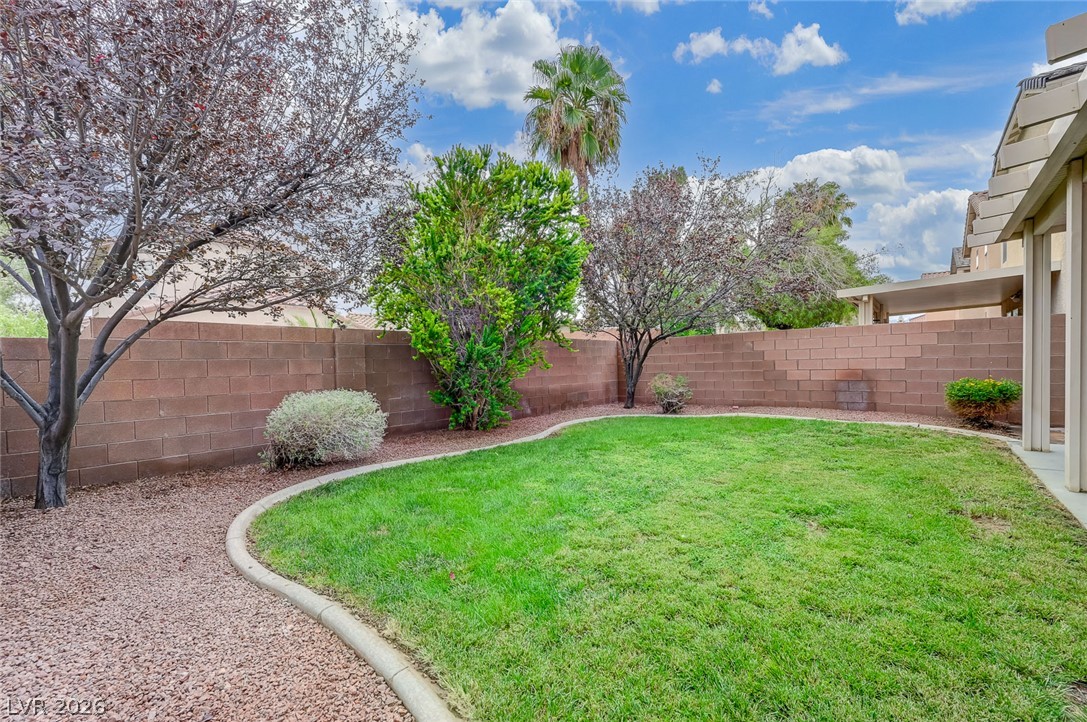 Photo 33 of 38, 5017 Diamond Ranch Avenue