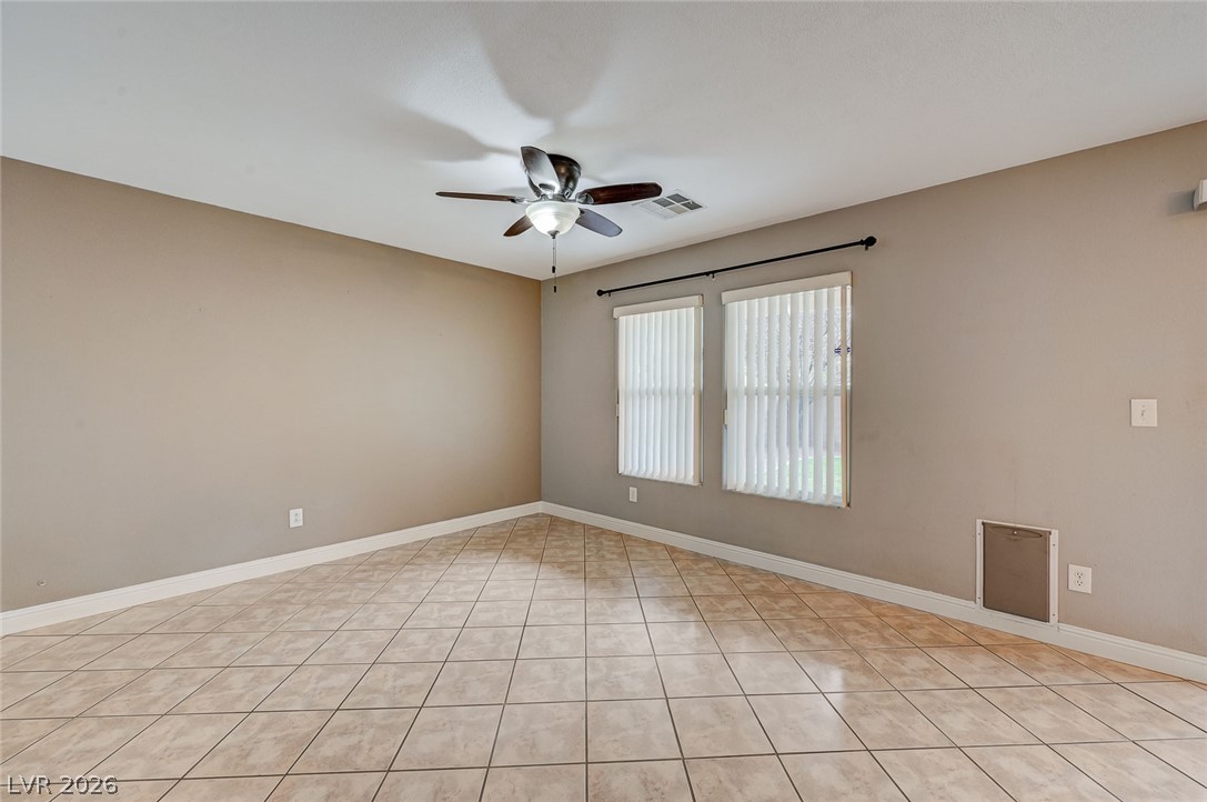Photo 8 of 38, 5017 Diamond Ranch Avenue