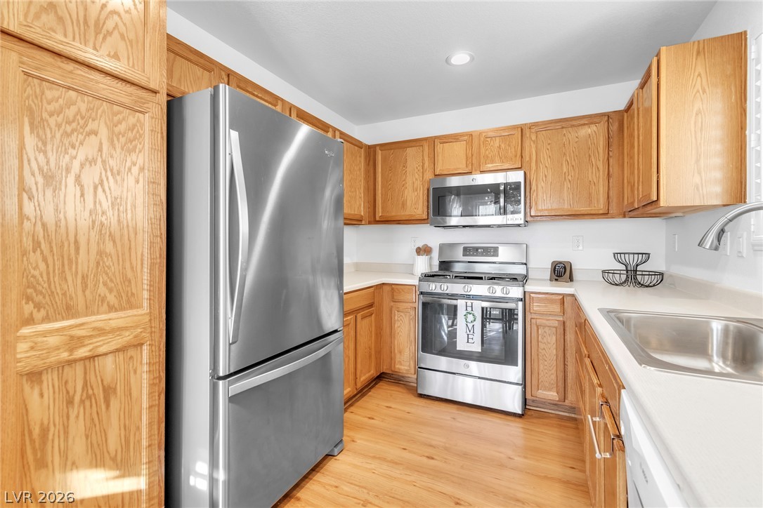 Photo 3 of 10470 Fancy Fern Street