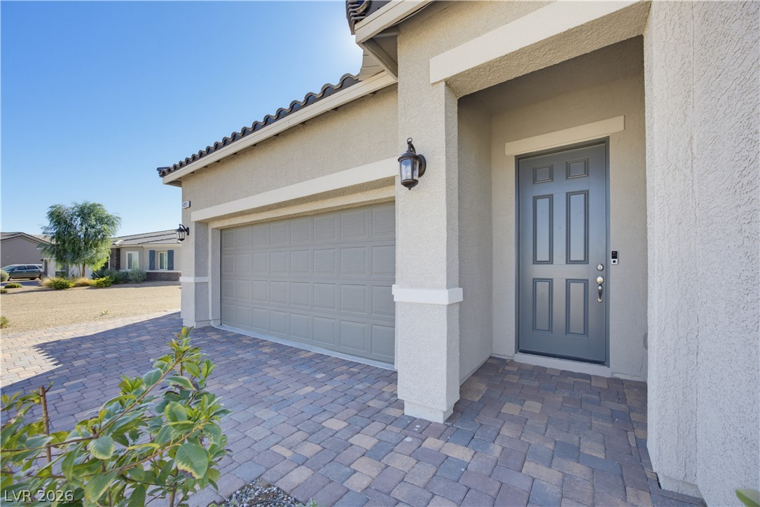 Photo 4 of 4931 Sandalwood Drive