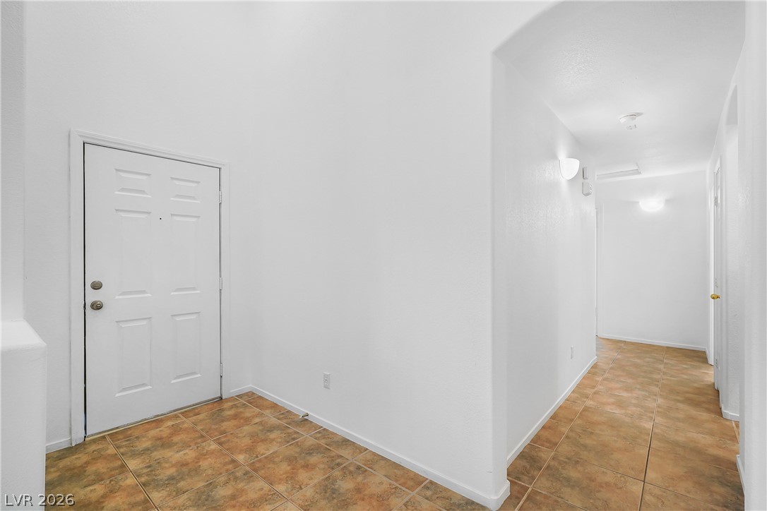 Photo 7 of 50, 10216 Juniper Creek Lane