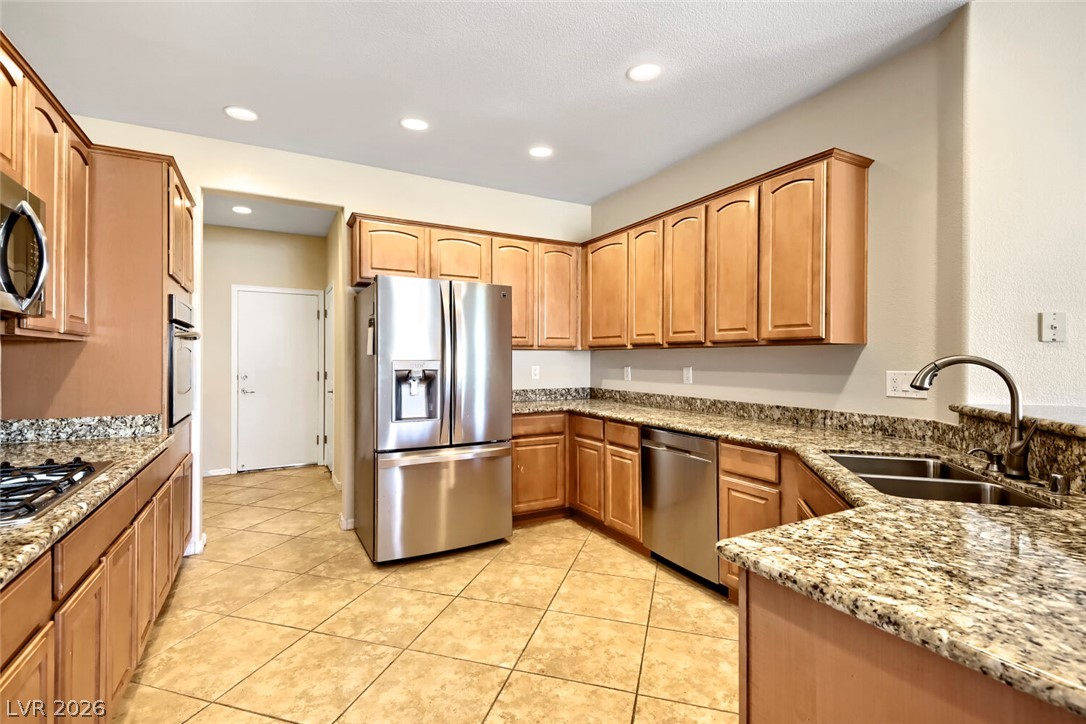 Photo 8 of 33, 2239 Waterton Rivers Drive