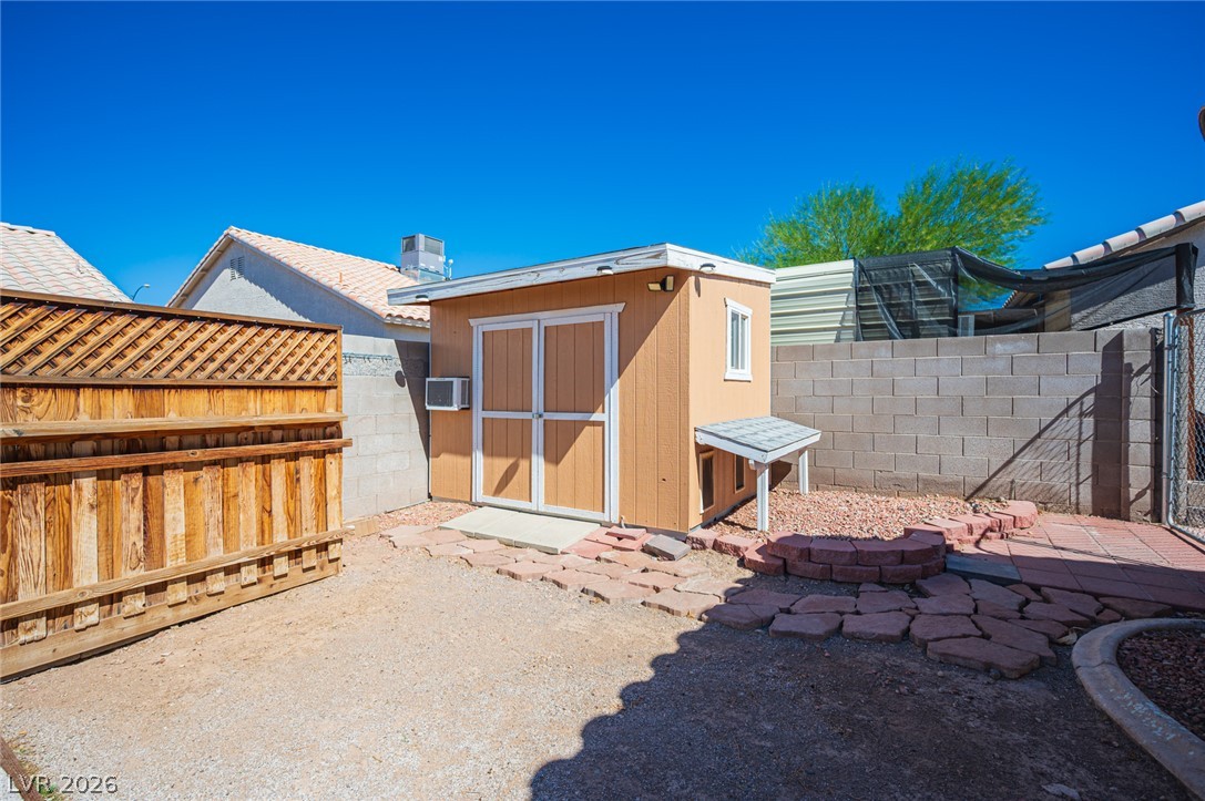 Photo 10 of 45, 928 Ashford Way