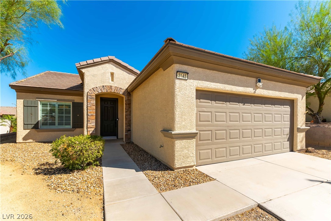 Photo 6 of 47, 2142 Alyssa Jade Drive