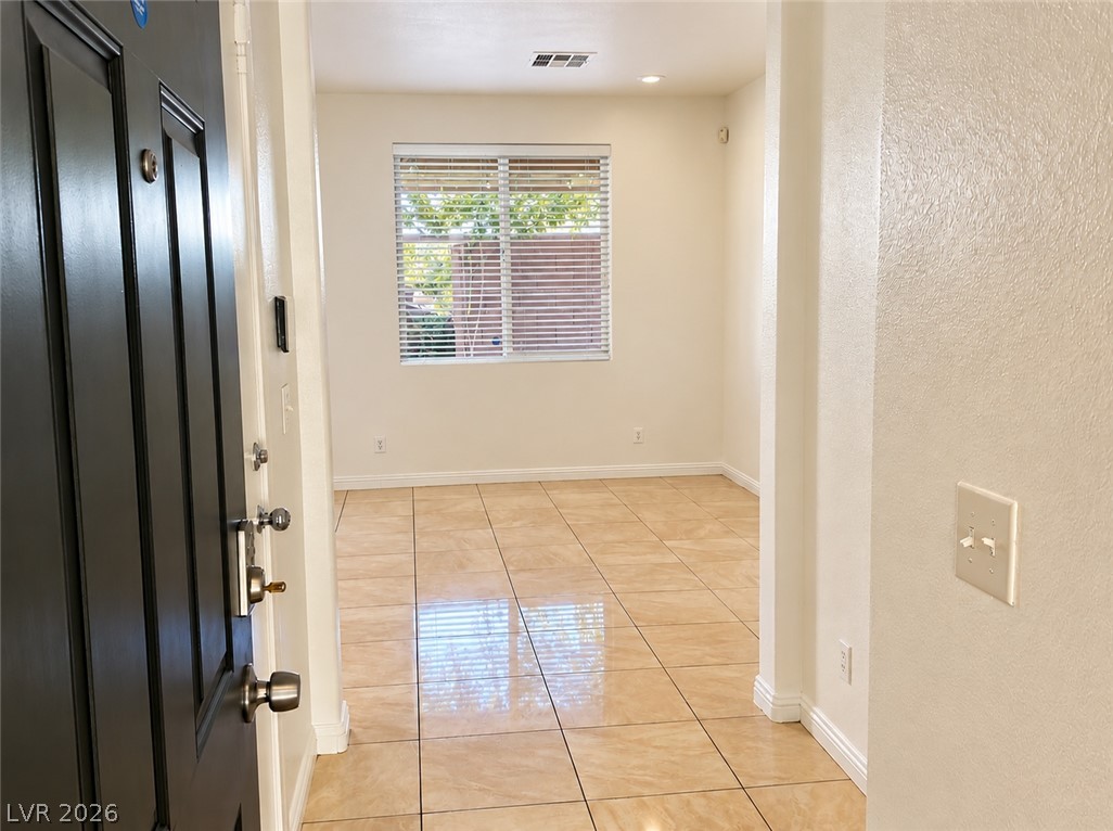 Photo 4 of 7375 Chrome Hill Street