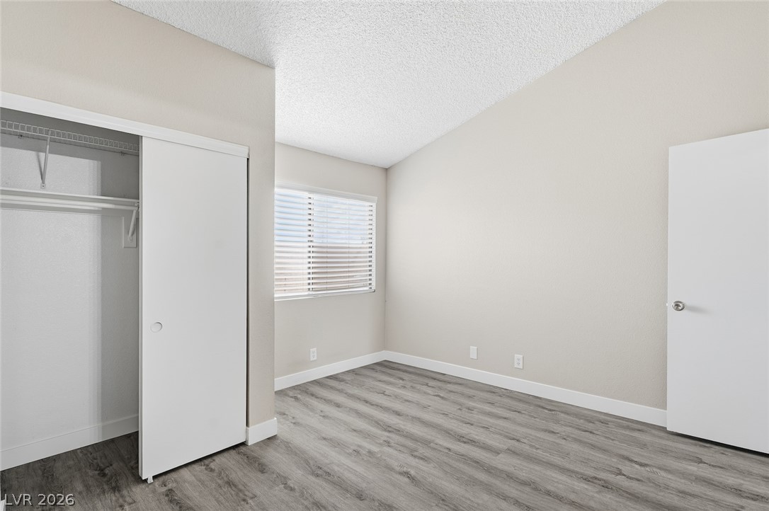 Photo 20 of 46, 830 N Sloan Lane #202
