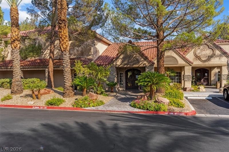 Photo 31 of 38, 2200 S Fort Apache Road #2004