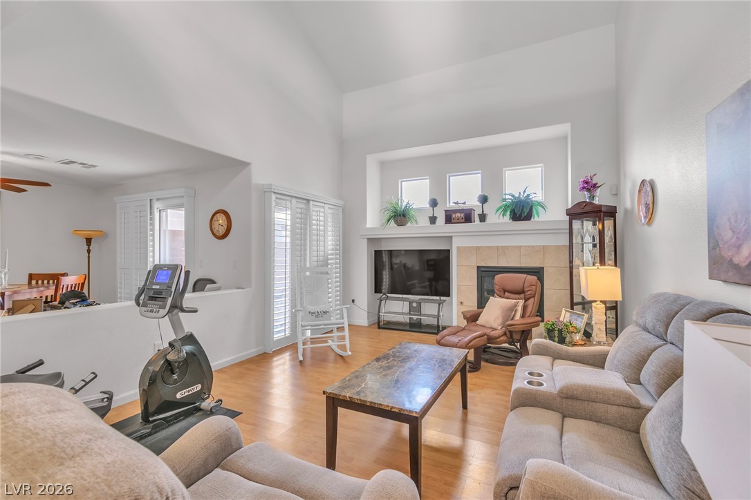 Photo 4 of 11028 Sospel Place