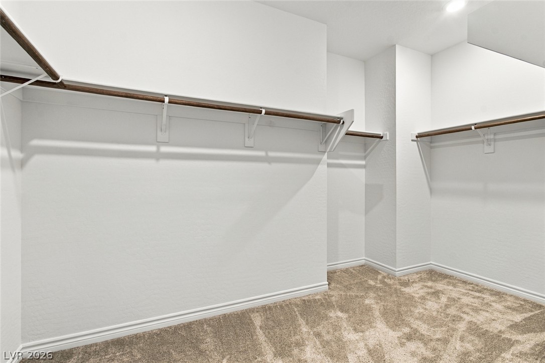 Photo 18 of 27, 600 N Carriage Hill Drive #1021