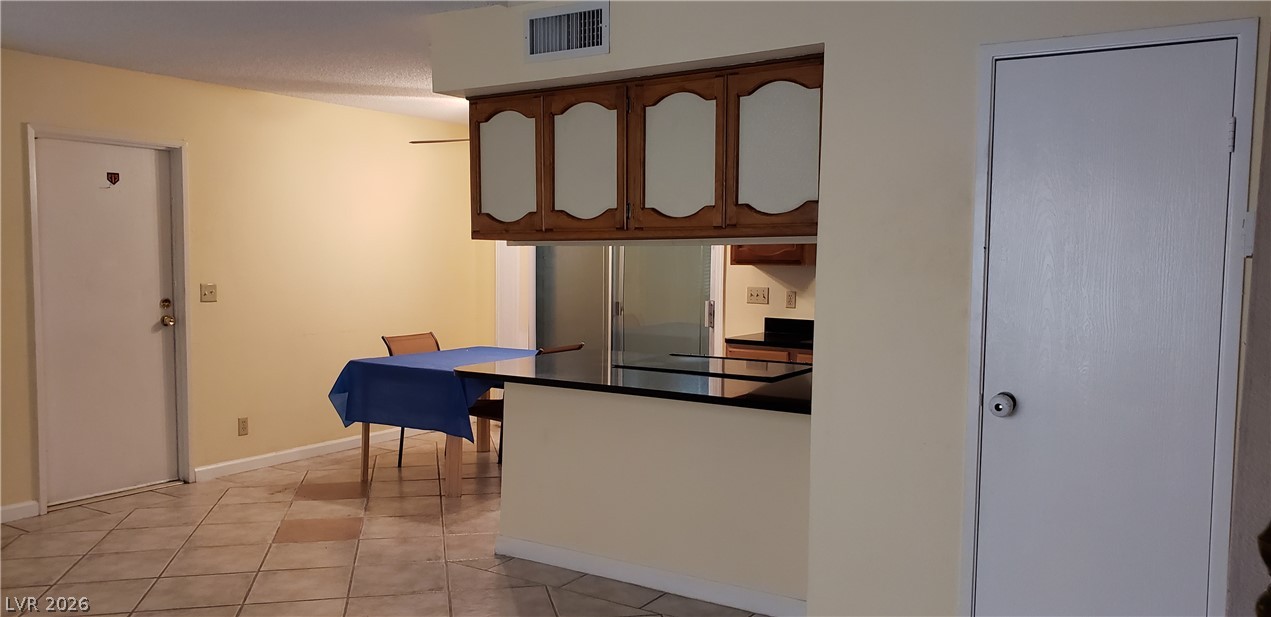 Photo 7 of 32, 5156 Gray Lane #A