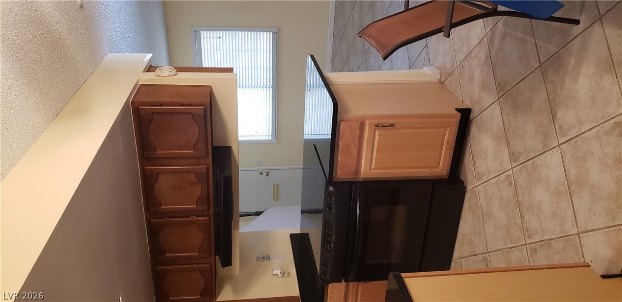Photo 30 of 32, 5156 Gray Lane #A