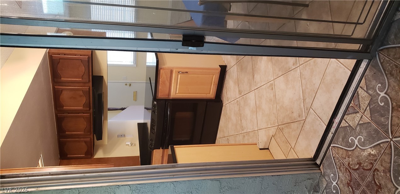 Photo 31 of 32, 5156 Gray Lane #A
