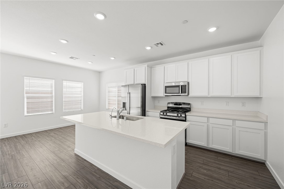 Photo 7 of 28, 9933 Kimura Hills Avenue