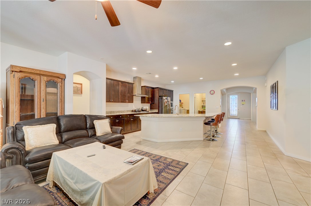 Photo 4 of 5037 Royal Indigo Street