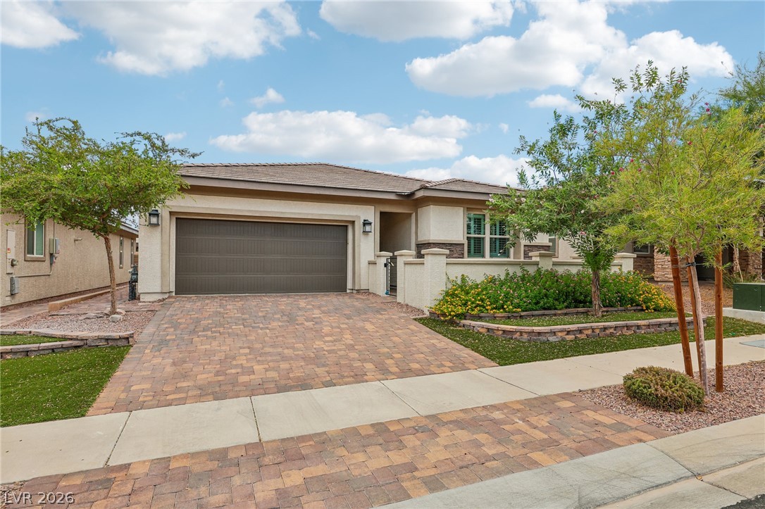 748 Omaggio Place, Henderson 89011