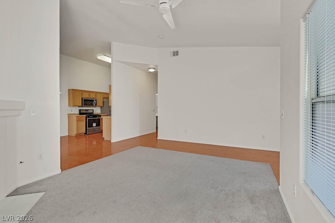 Photo 6 of 31, 700 Carnegie Street #2924