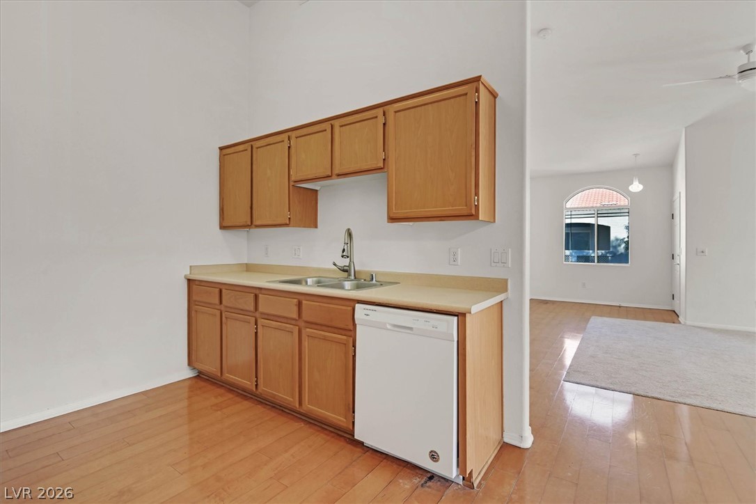 Photo 12 of 31, 700 Carnegie Street #2924