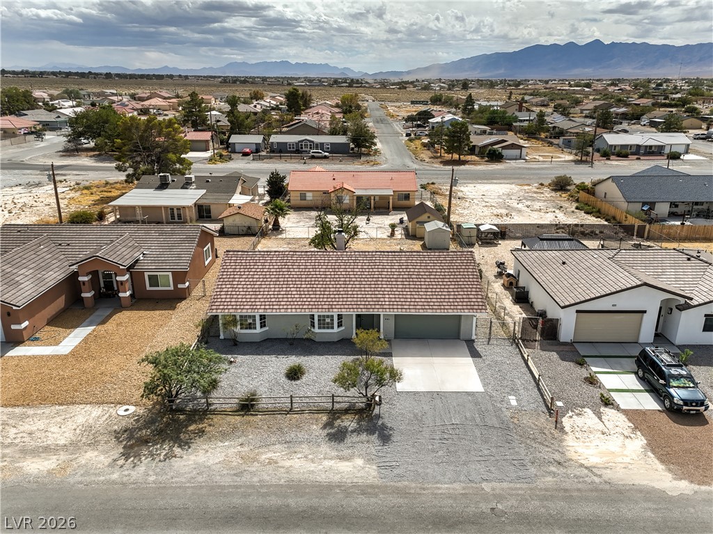 Photo 2 of 881 Lone Pine Road