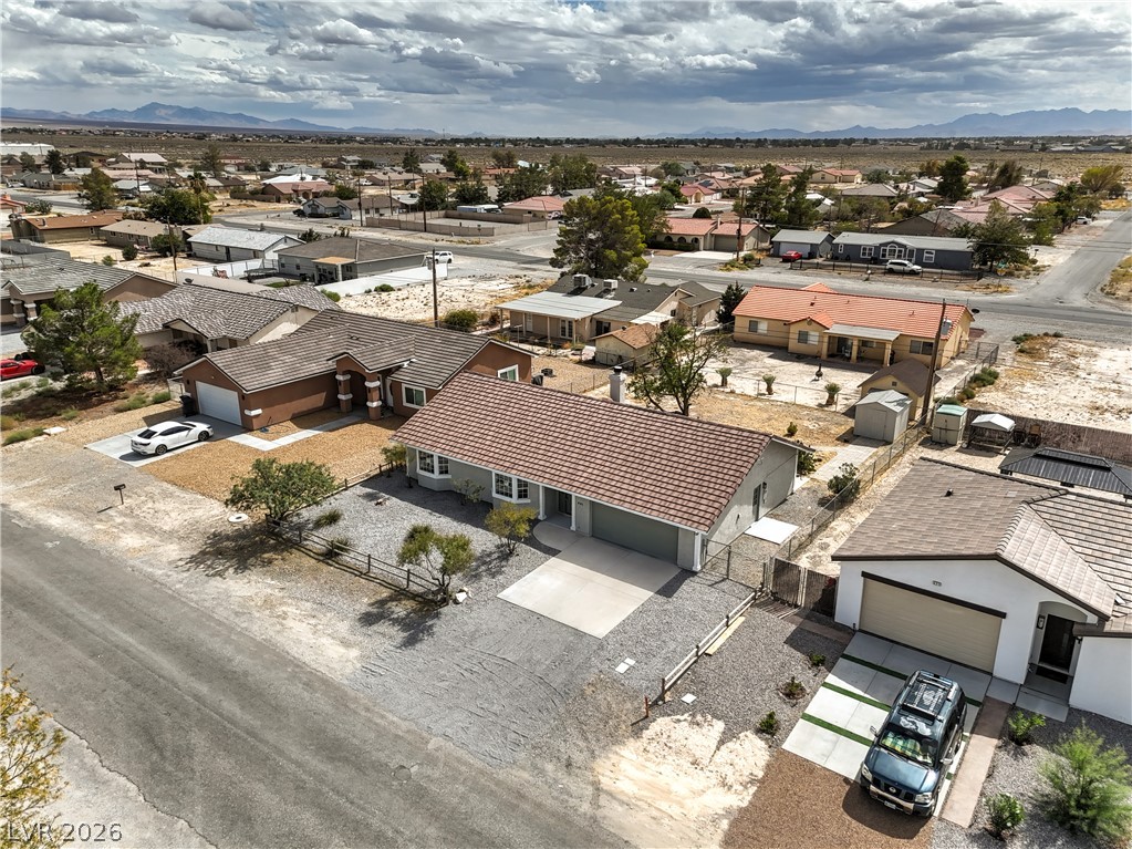 Photo 10 of 46, 881 Lone Pine Road