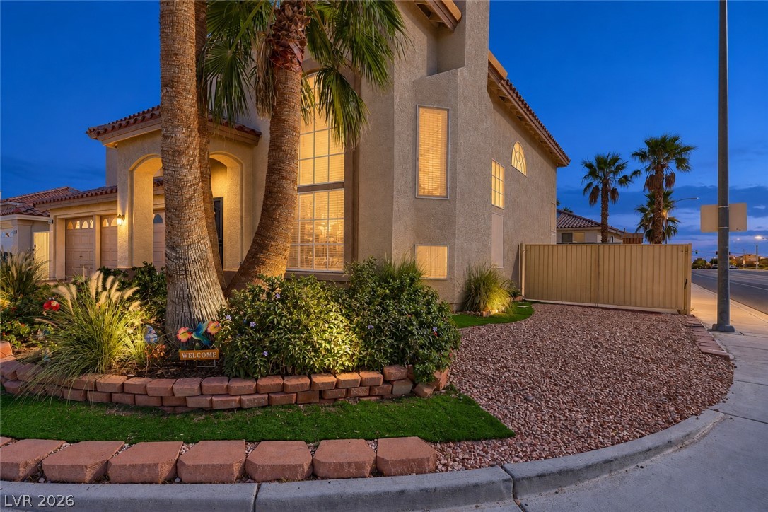 Photo 8 of 66, 9133 Sapphire Ridge Avenue