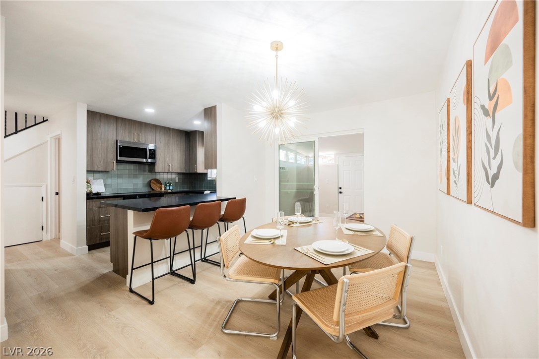608 Tam O Shanter, Las Vegas 89109