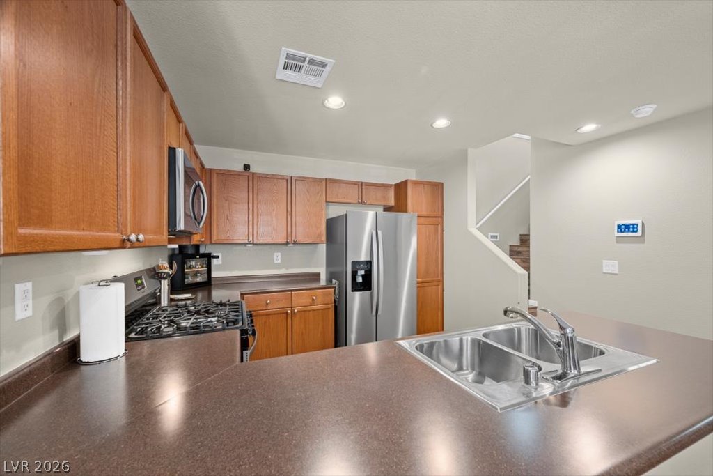 Photo 16 of 43, 9132 Alluring Avenue