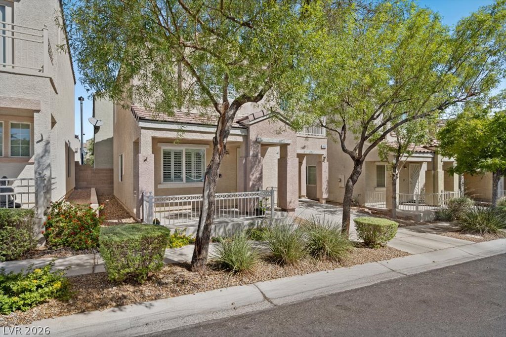 Photo 3 of 9132 Alluring Avenue