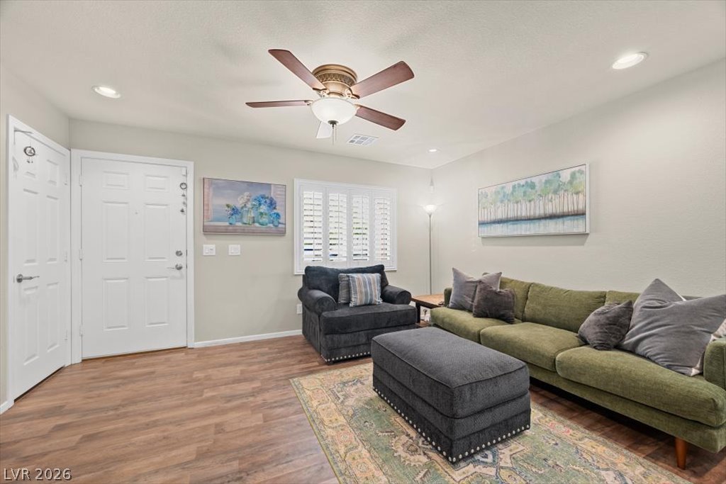 Photo 10 of 43, 9132 Alluring Avenue