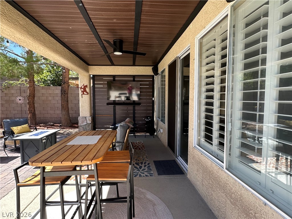 Photo 30 of 38, 2289 Moresca Avenue