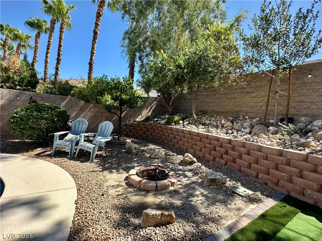 Photo 33 of 38, 2289 Moresca Avenue