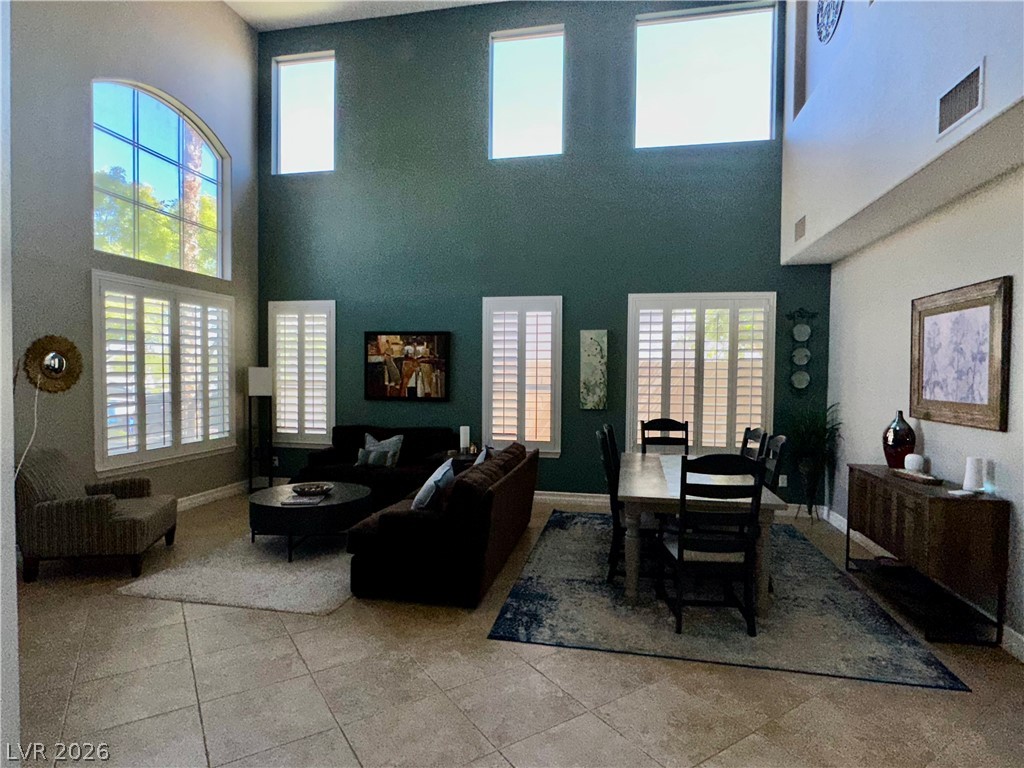 Photo 5 of 2289 Moresca Avenue