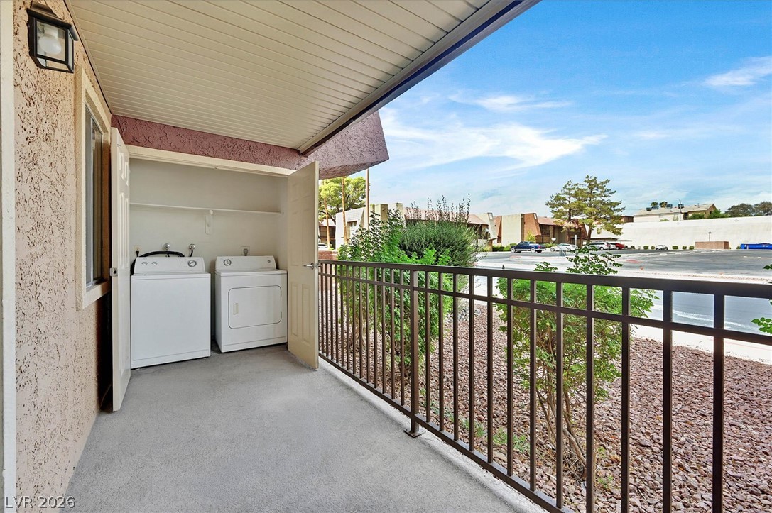 Photo 9 of 34, 5081 River Glen Drive #97