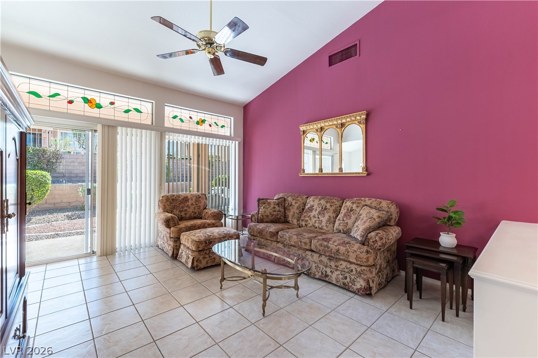 Photo 5 of 10005 Arbuckle Drive