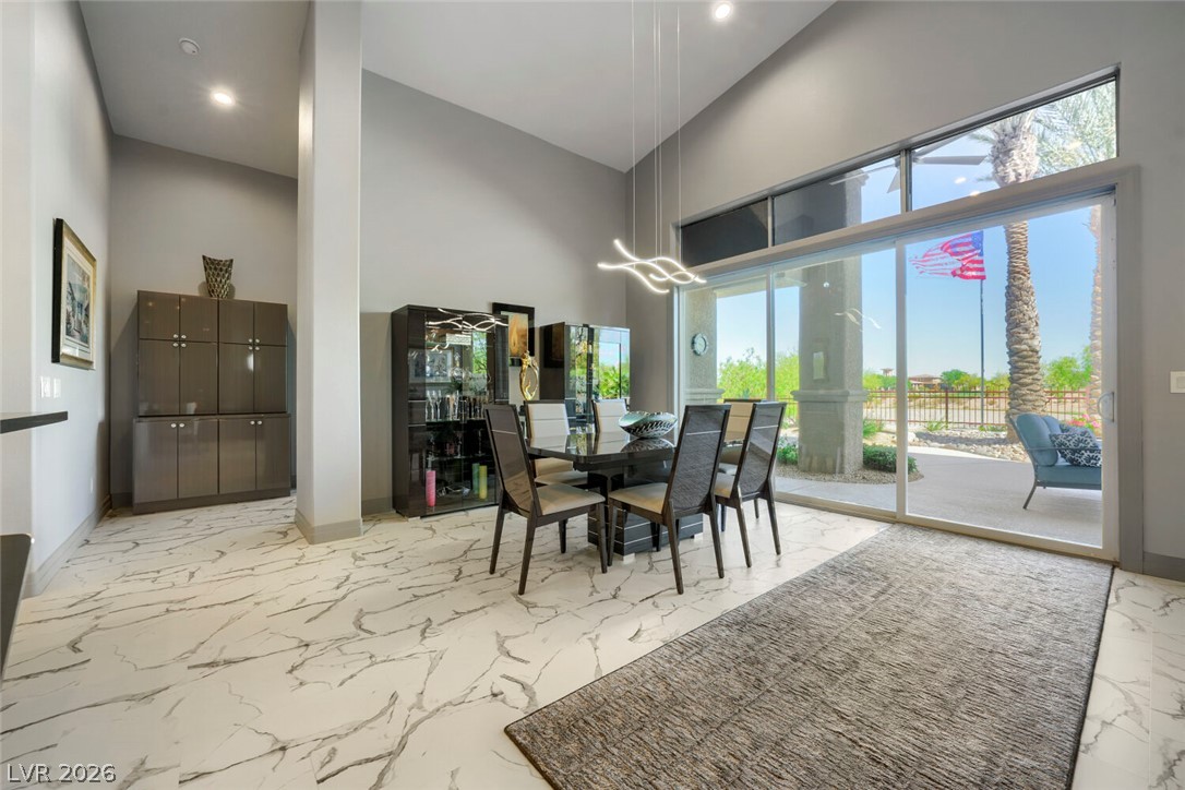 Photo 16 of 35, 512 Pima Canyon Court