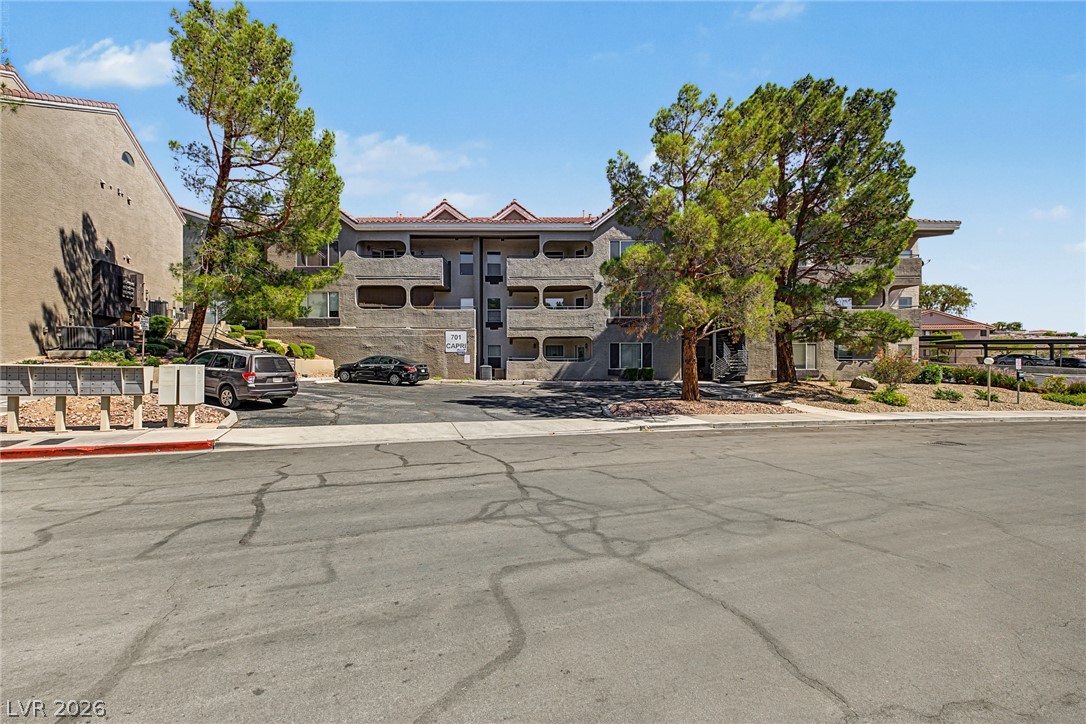 701 Capri Drive #10B, Boulder City 89005