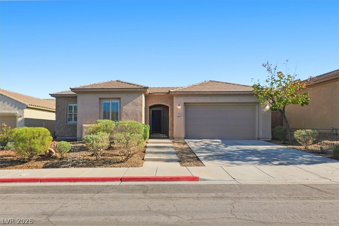208 Palmetto Pointe Drive, Henderson 89012