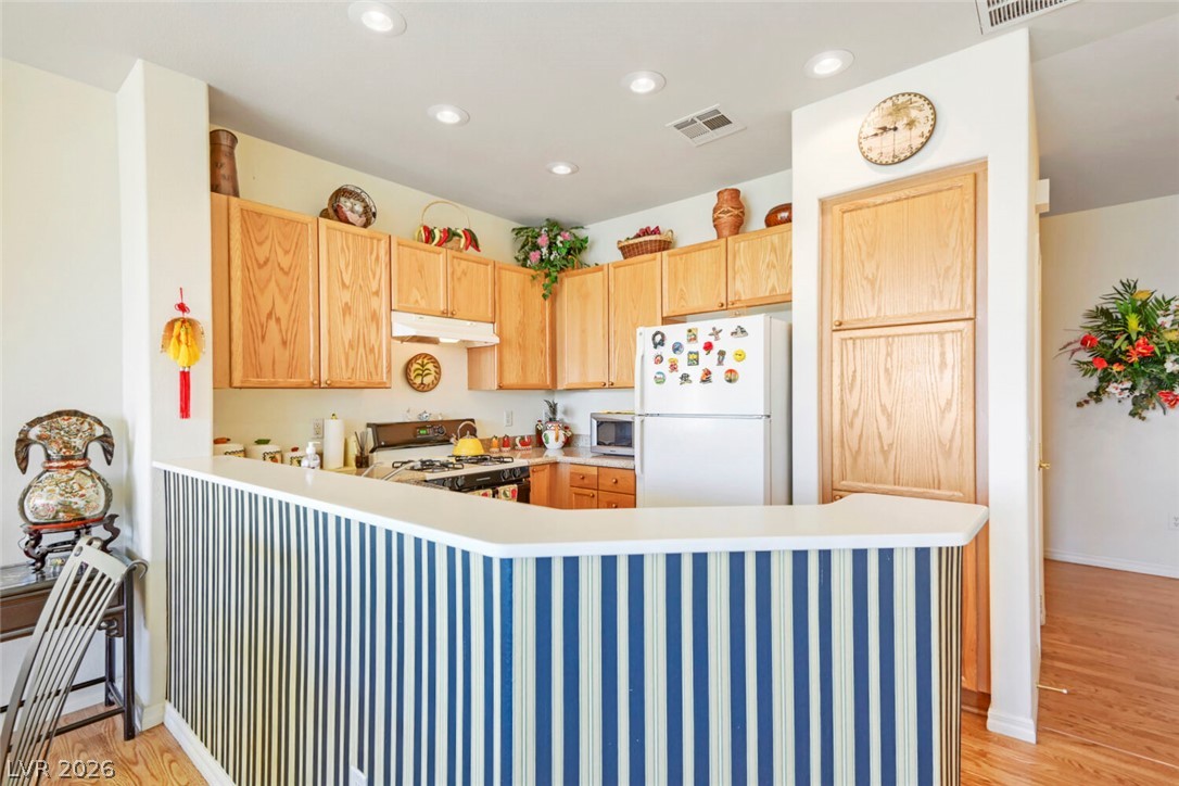 Photo 17 of 24, 4602 Regalo Bello Street #4110