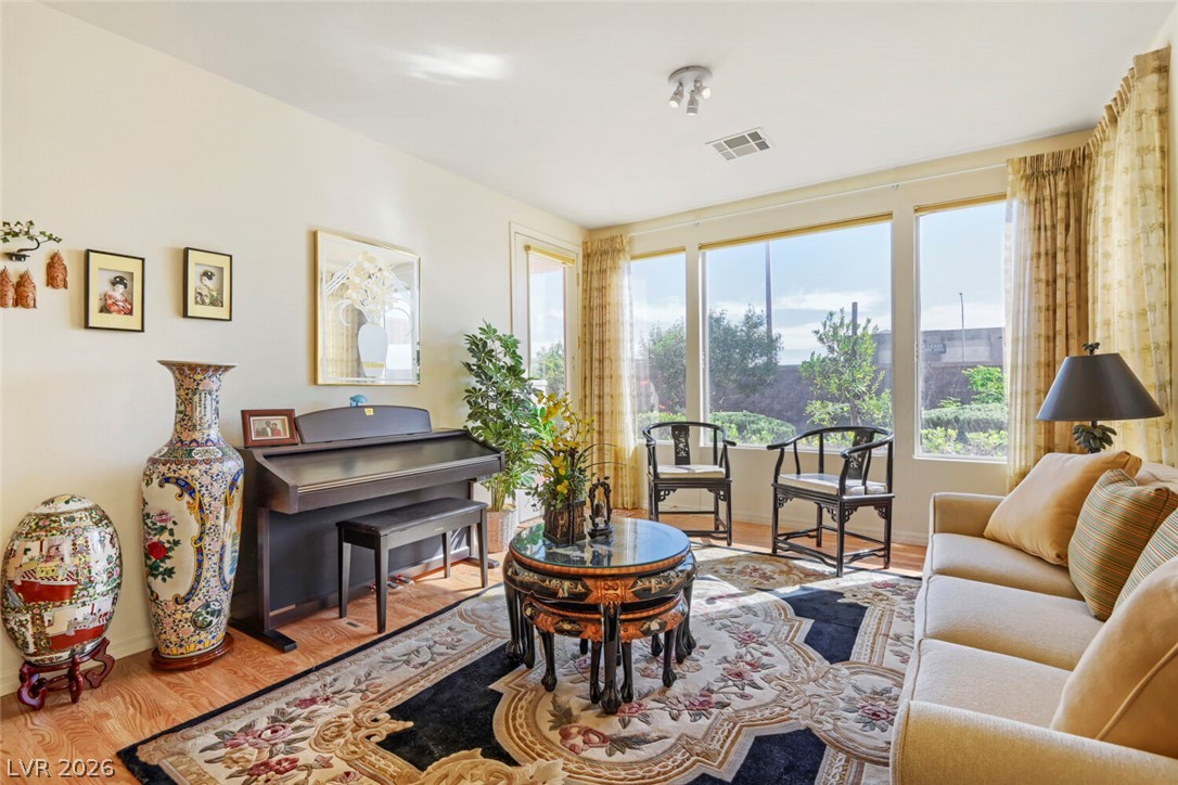 Photo 8 of 24, 4602 Regalo Bello Street #4110