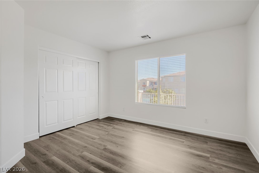 Photo 21 of 29, 520 Moses Lake Court
