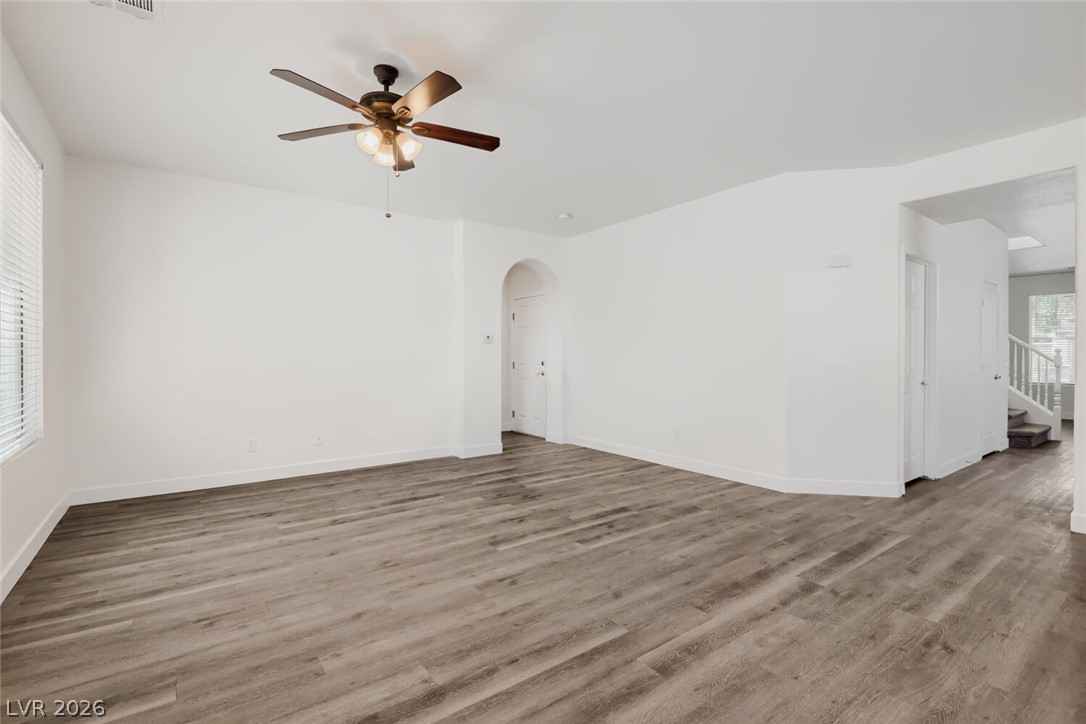 Photo 13 of 29, 520 Moses Lake Court