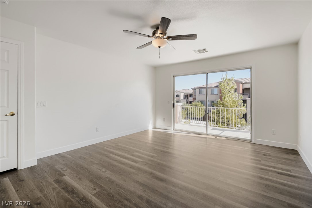 Photo 18 of 29, 520 Moses Lake Court