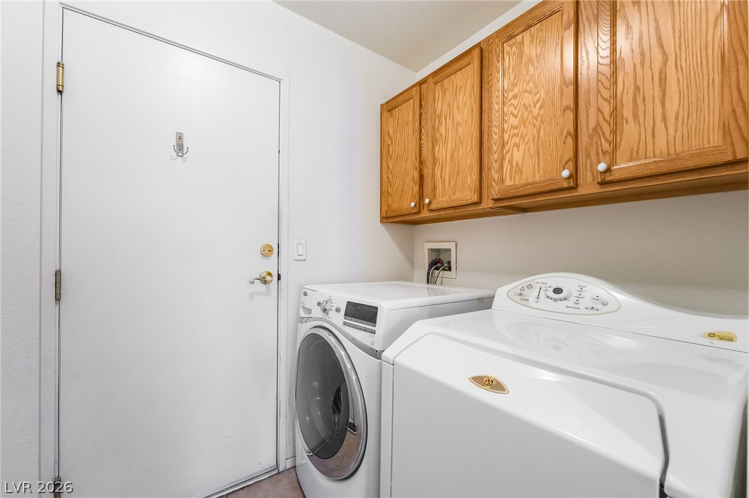 Photo 13 of 29, 6245 Dan Blocker Avenue #102