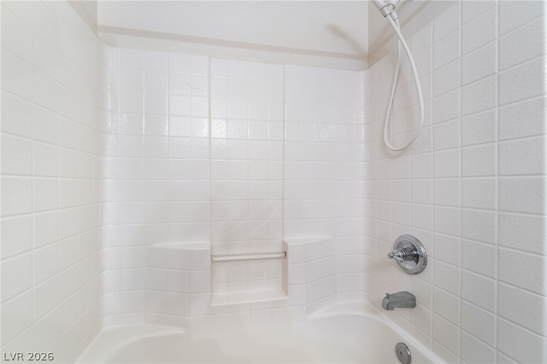 Photo 18 of 29, 6245 Dan Blocker Avenue #102